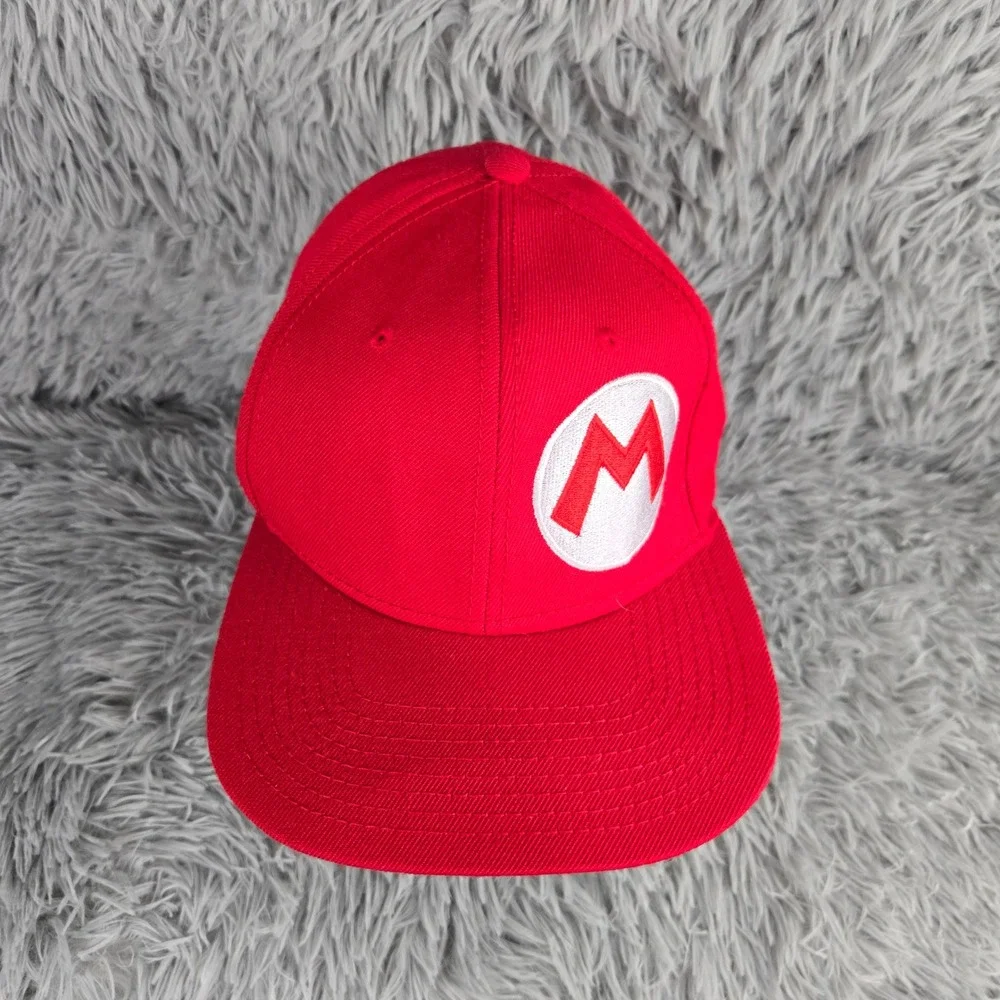Nintendo Super Mario Snapback Hat Unisex One‎ Size Red Embroidered Logo 2018